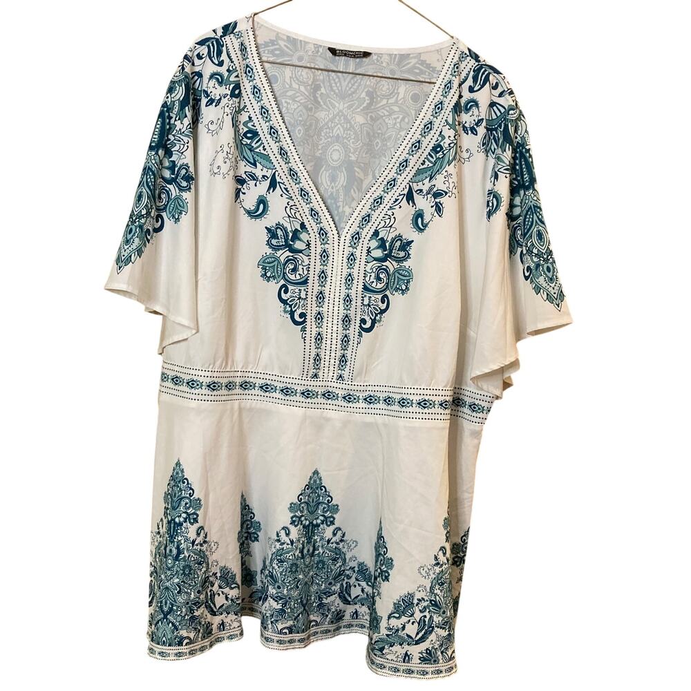 Bloomchic White Teal Bandana Print Flutter Sleeve V-Neck Blouse Plus Sz 22/24
